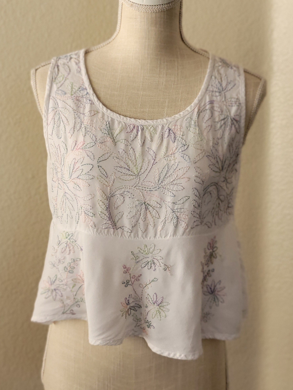 Vintage 90s Sacred Threads Embroidered Cropped Peplum Top S/M